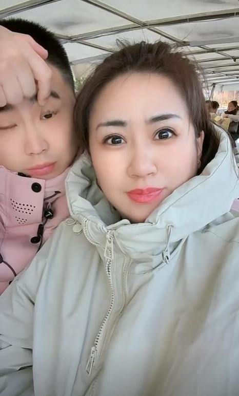 妻子智力倒退回3岁,妻子只有三岁智力